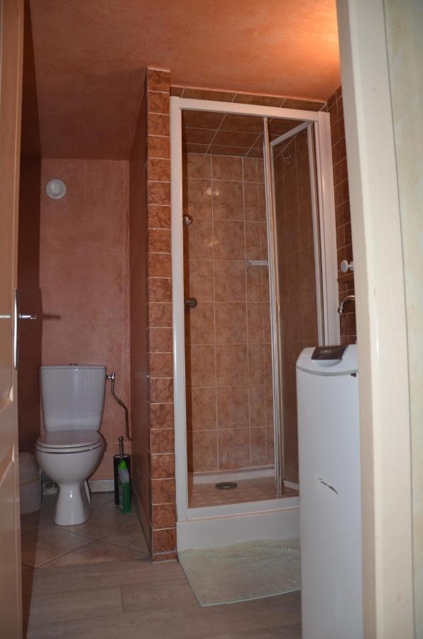 Studio Et Colocation - Gite Les 7 Fontaines Chevinay Экстерьер фото